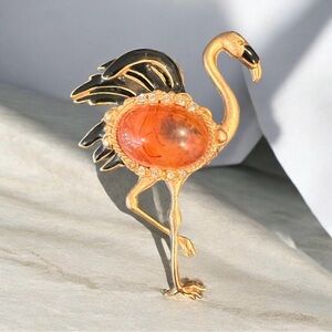 vintage Coro 1940s flamingo "jelly belly" brooch.